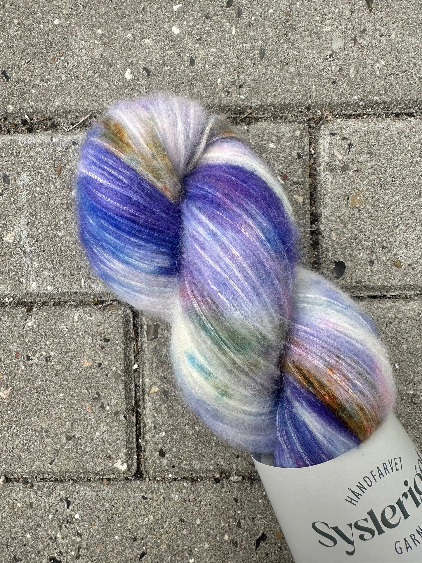 Sysleriget Alpaca Blow | Out of Space