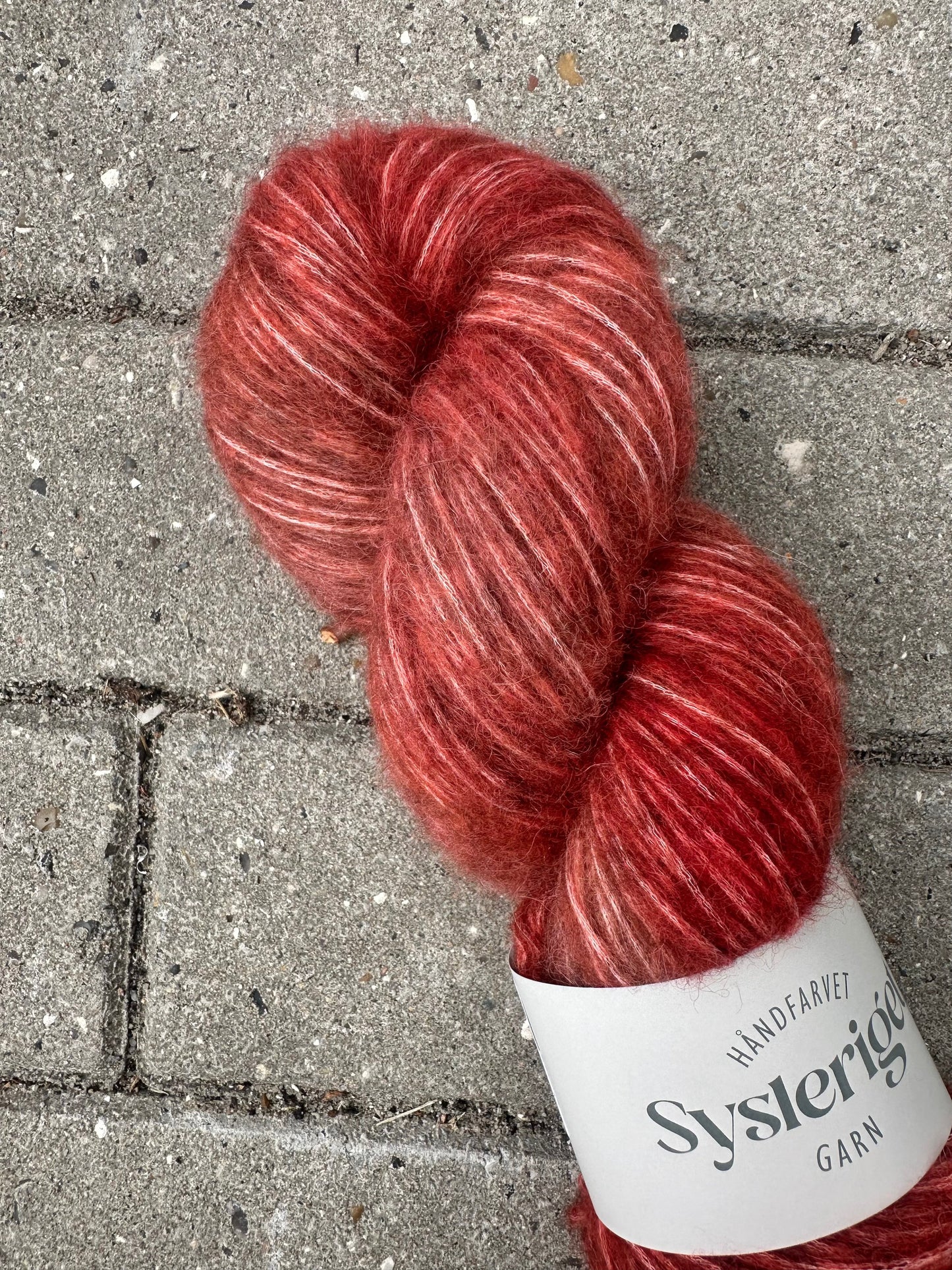 Sysleriget Alpaca Blow | Tomato Tomato