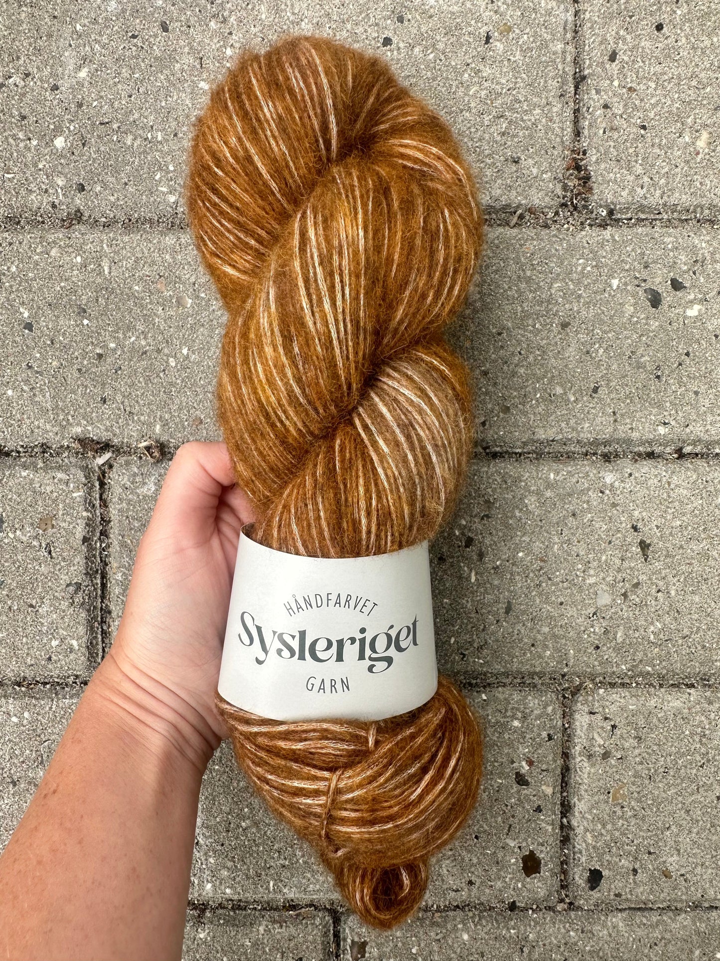 Sysleriget Alpaca Blow | Toffee