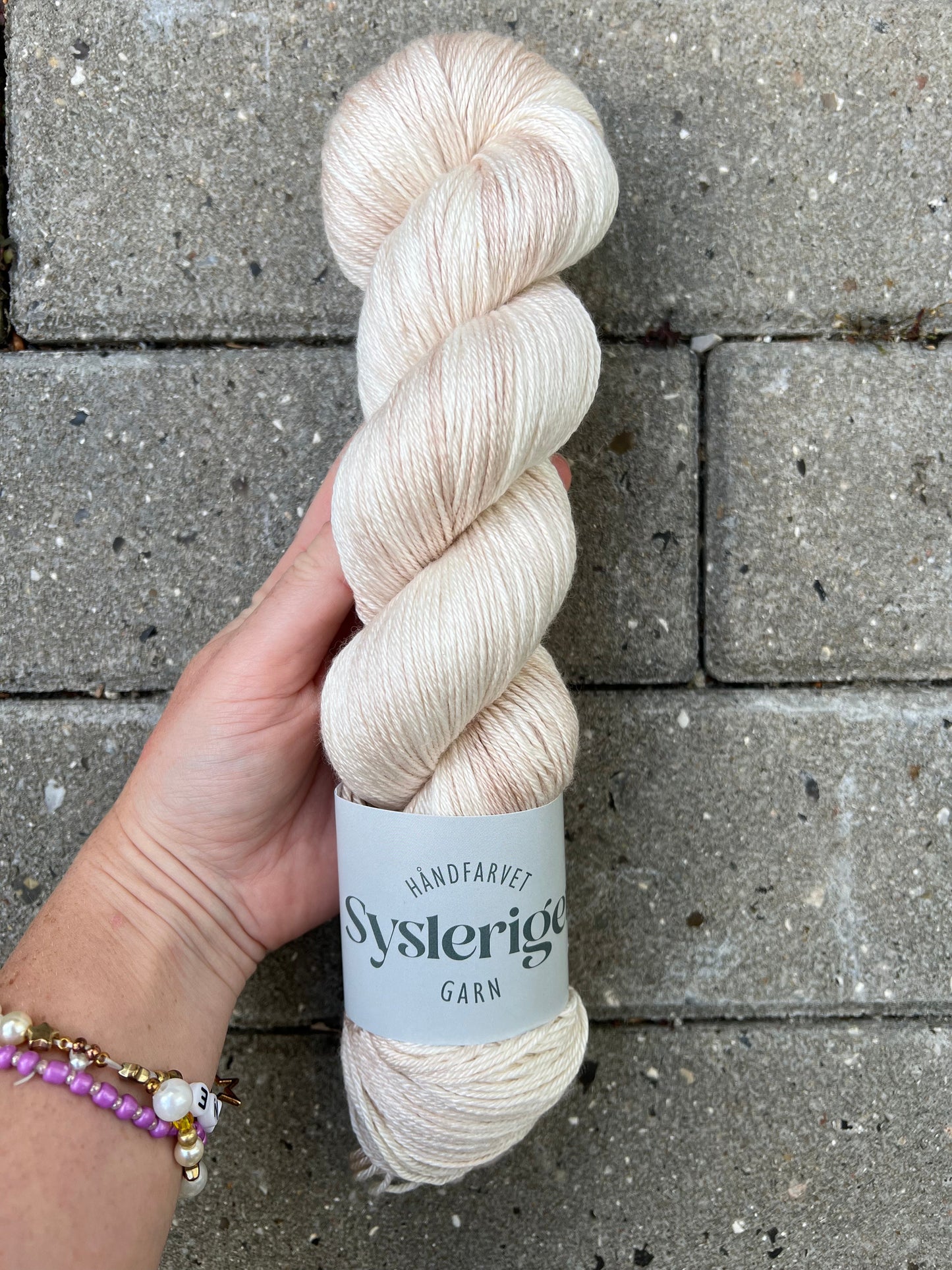 Sysleriget Merino Silk | Sandstone