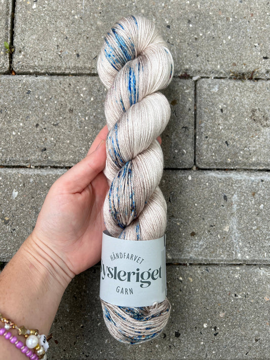 Sysleriget Merino Silk | Galaxy