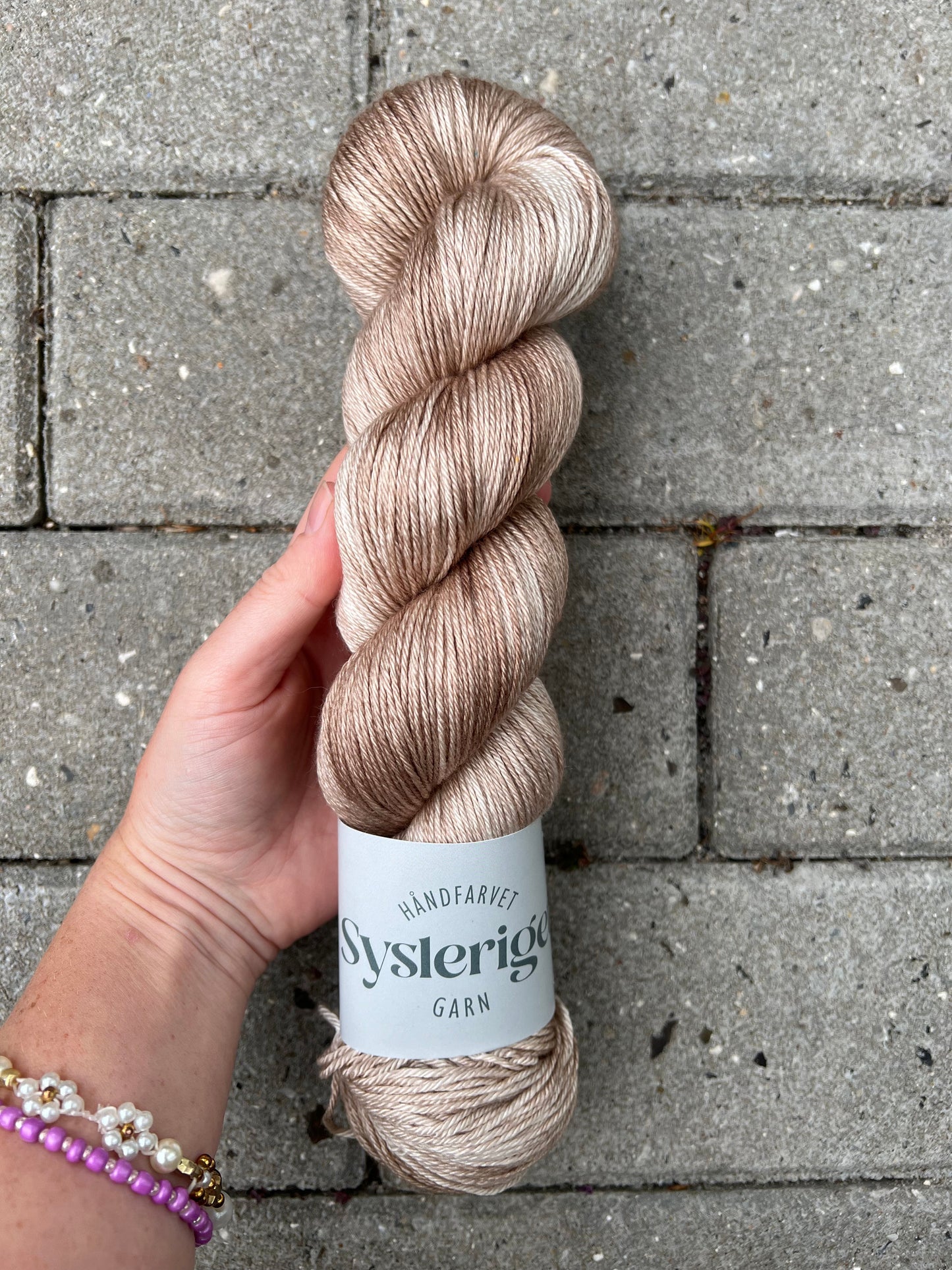 Sysleriget Merino Silk | Nougat Mousse