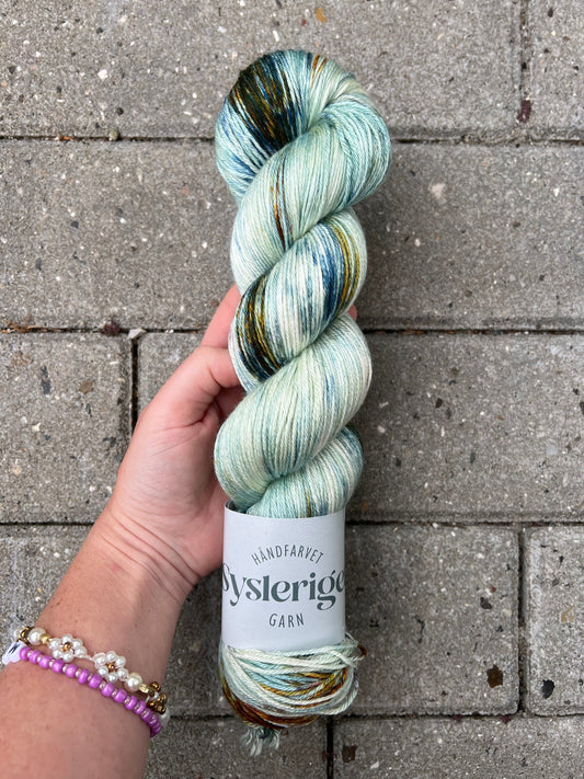 Sysleriget Merino Silk | Dover Beach